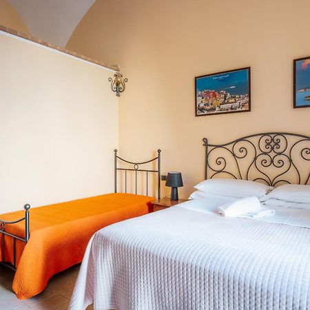 Relais Il Pennino Bed and Breakfast Massa Lubrense Exteriör bild