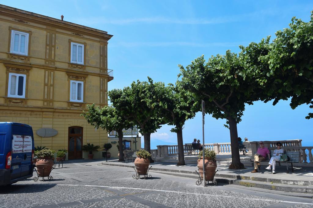 Relais Il Pennino Bed and Breakfast Massa Lubrense Exteriör bild