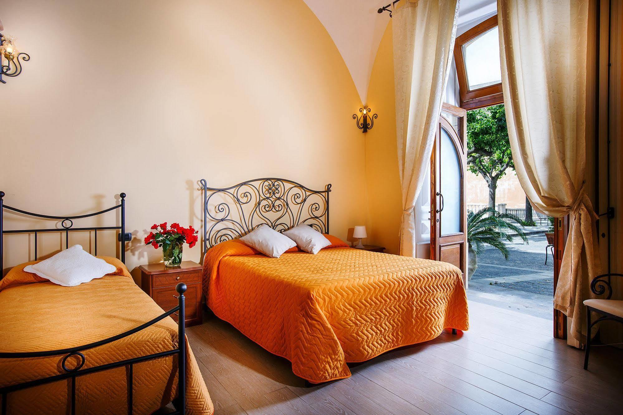 Relais Il Pennino Bed and Breakfast Massa Lubrense Exteriör bild