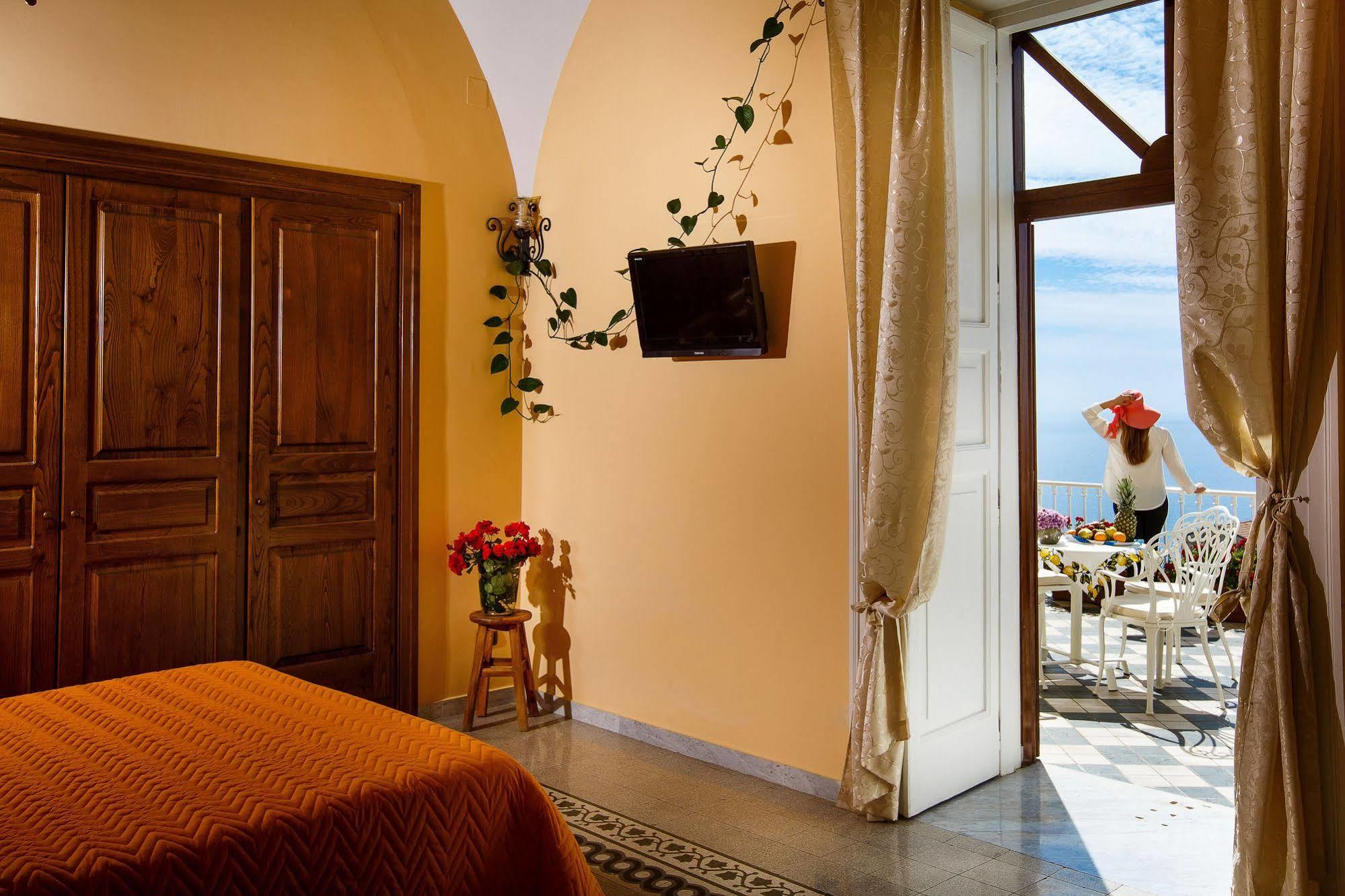 Relais Il Pennino Bed and Breakfast Massa Lubrense Exteriör bild