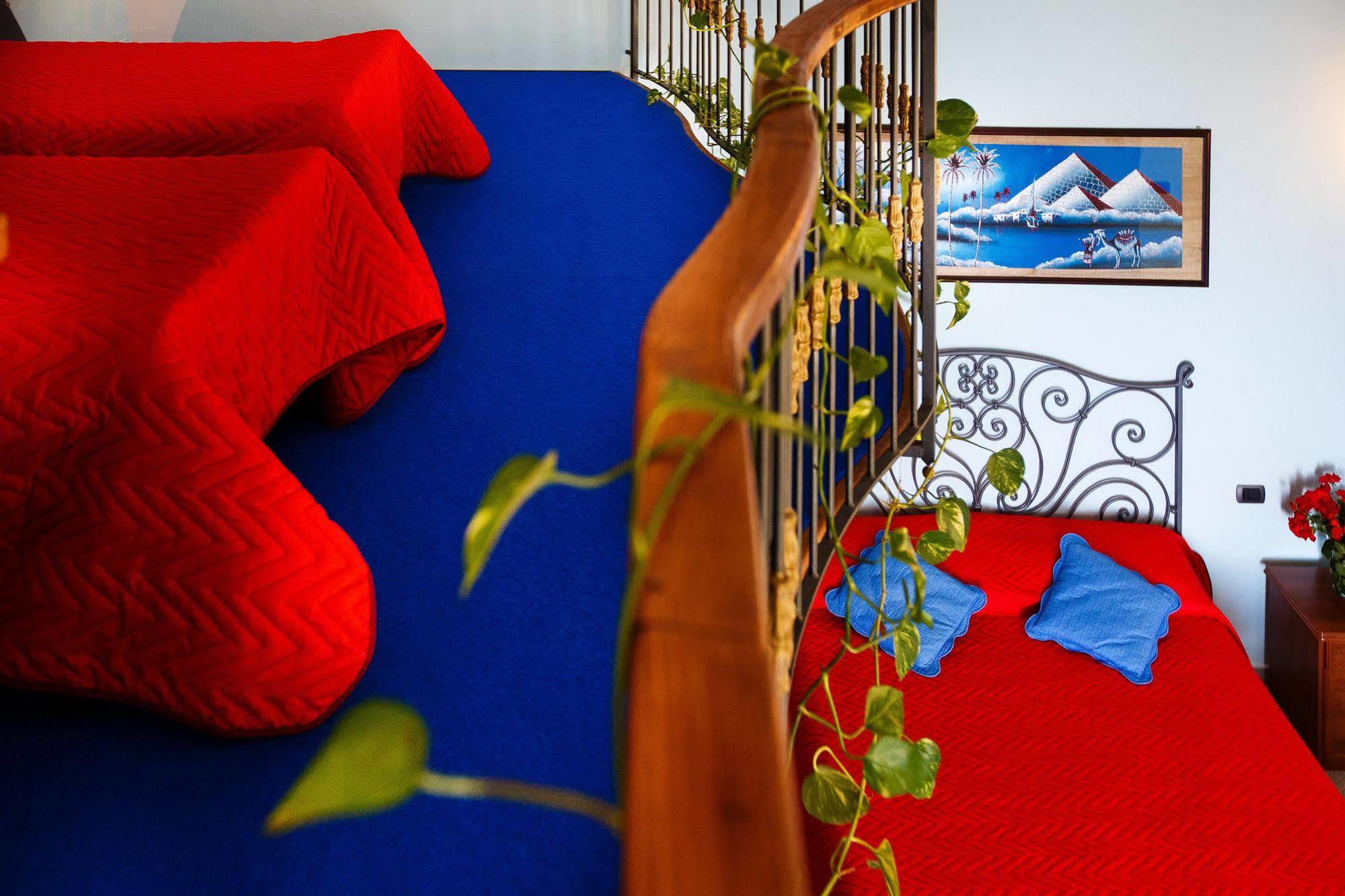 Relais Il Pennino Bed and Breakfast Massa Lubrense Exteriör bild